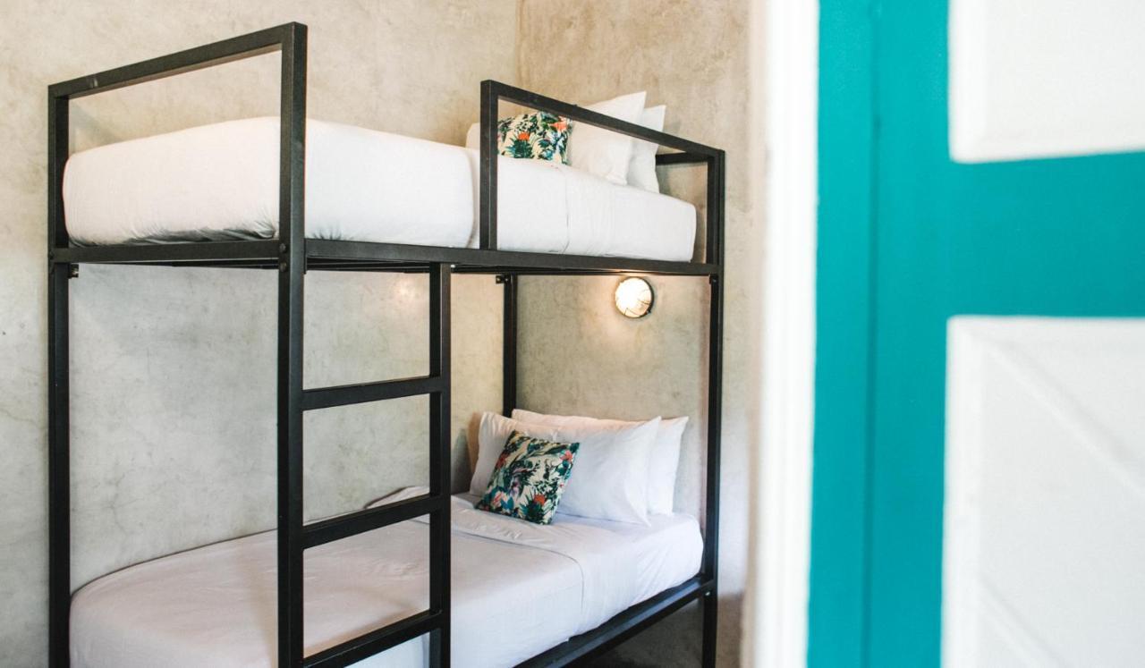 Kosta Hostel Seminyak Kültér fotó