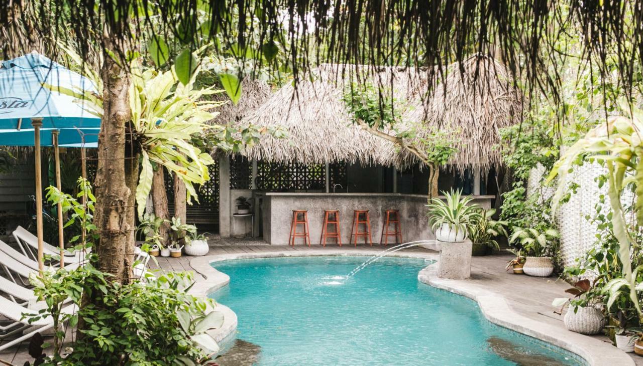 Kosta Hostel Seminyak Kültér fotó