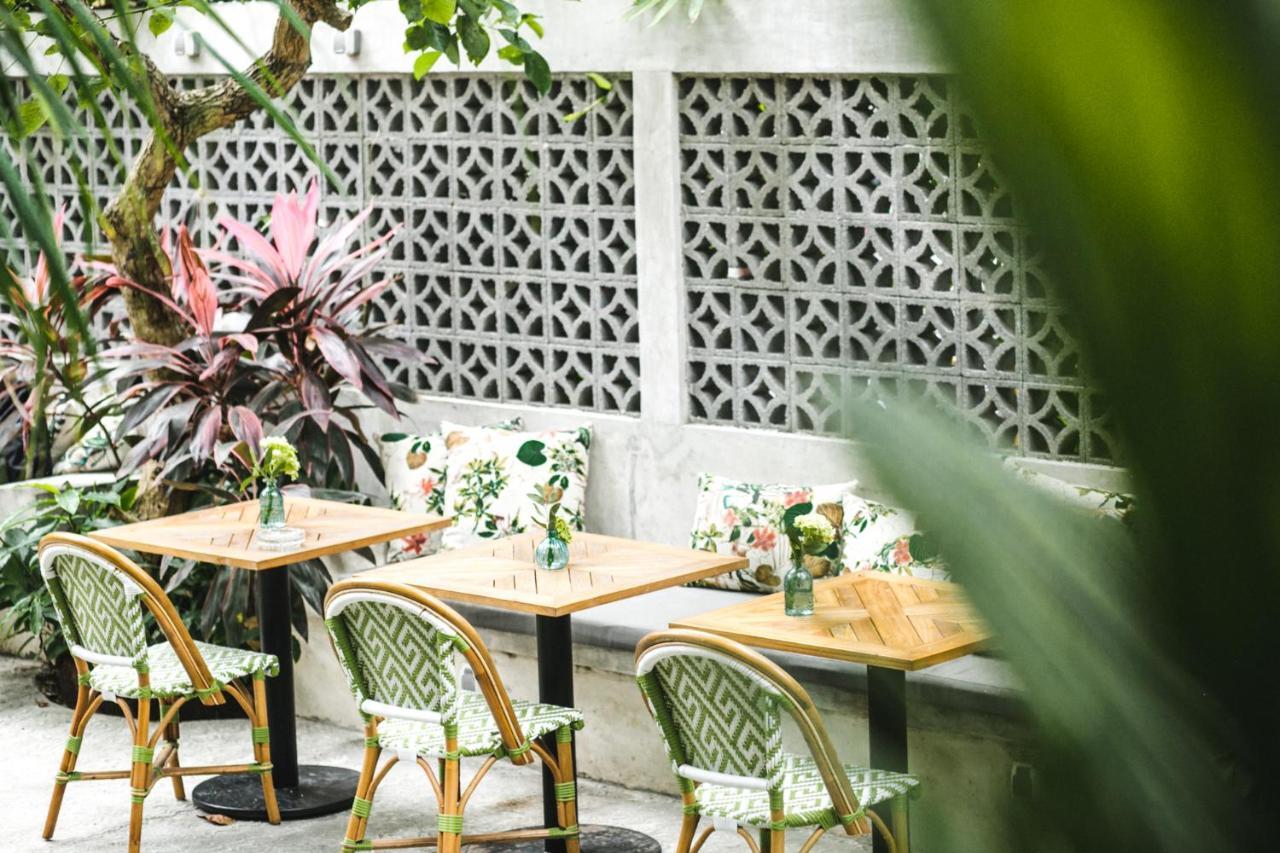 Kosta Hostel Seminyak Kültér fotó